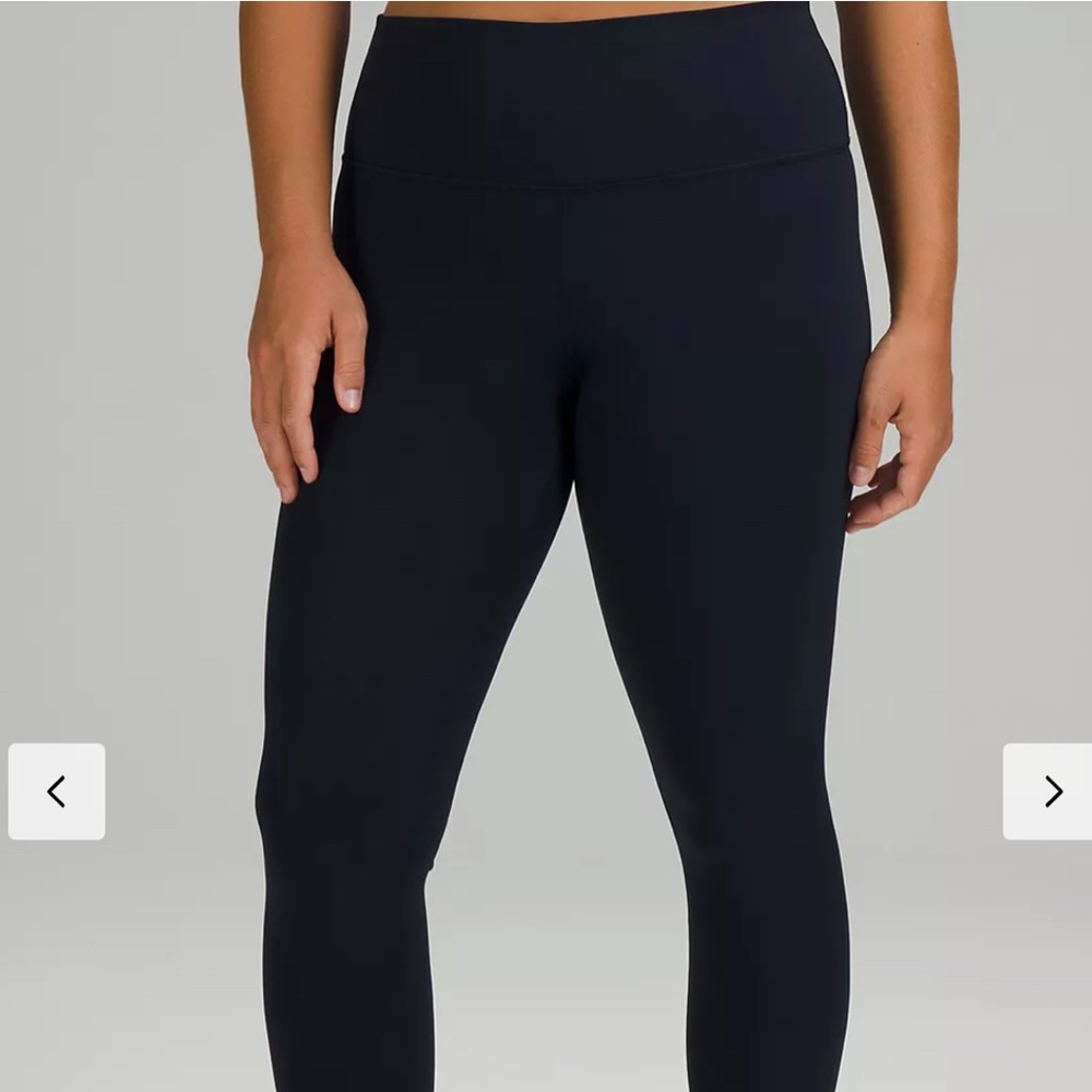 EUC Lululemon Wunder Under High-Rise Tight 28" Luxtreme fabric, size 4